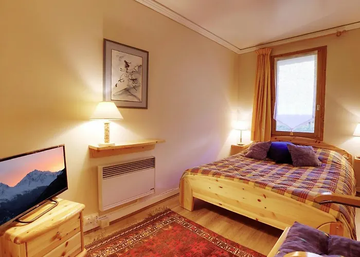 Cosy Sur Les Pistes Avec Parking Prive - Fr-1-564-34 * Courchevel